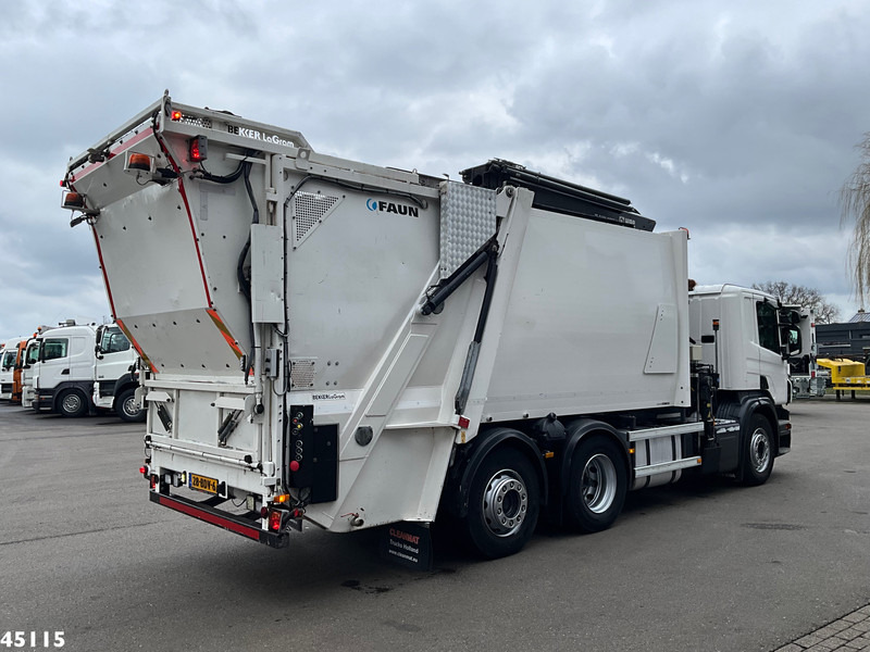 Scania P 250 Euro 6 Hiab 21 Tonmeter laadkraan Just 146.000 km! - Camión de basura: foto 4 Scania P 250 Euro 6 Hiab 21 Tonmeter laadkraan Just 146.000 km! - Camión de basura: foto 4