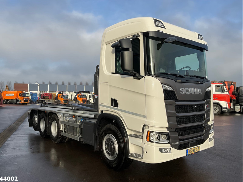 Scania R 460 8x4 Retarder VDL 30 Ton haakarmsysteem NEW AND UNUSED! - Camión multibasculante: foto 3 Scania R 460 8x4 Retarder VDL 30 Ton haakarmsysteem NEW AND UNUSED! - Camión multibasculante: foto 3