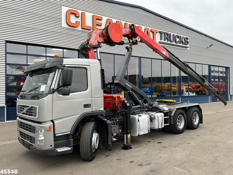 Volvo FM 340 6x4 Fassi 19 Tonmeter laadkraan - Camión multibasculante, Camión grúa: foto 1 Volvo FM 340 6x4 Fassi 19 Tonmeter laadkraan - Camión multibasculante, Camión grúa: foto 1