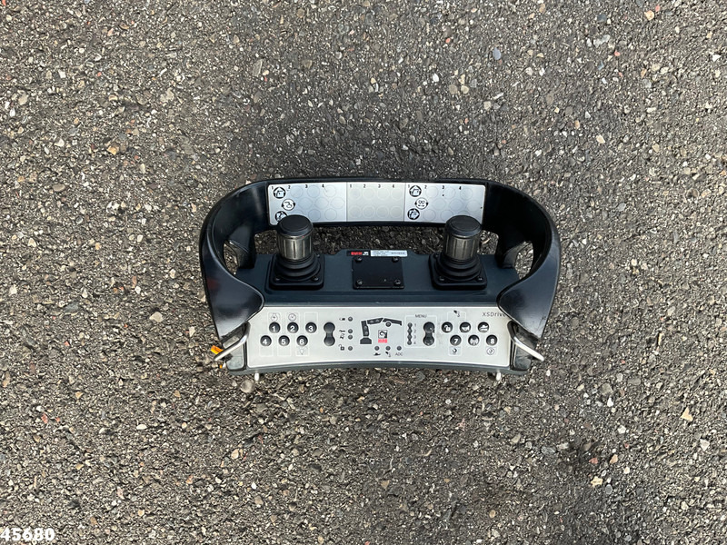 Camión grúa Volvo FM 420 Euro 6 8x2 Hiab 40 Tonmeter laadkraan Just 193.727 km!: foto 15