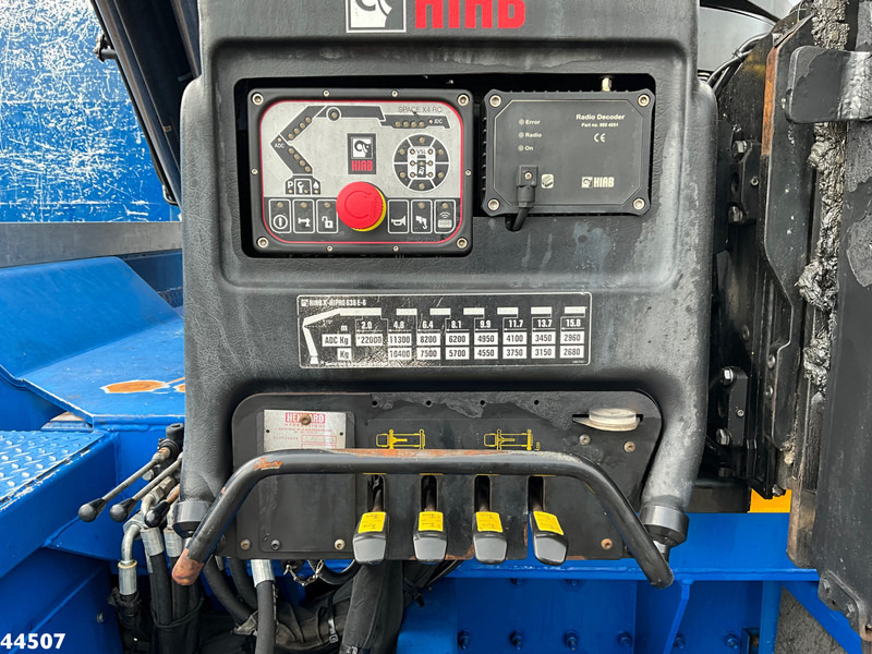 Camión grúa Volvo FMX 450 8x4 Hiab 63 Tonmeter laadkraan + Fly-Jib: foto 11