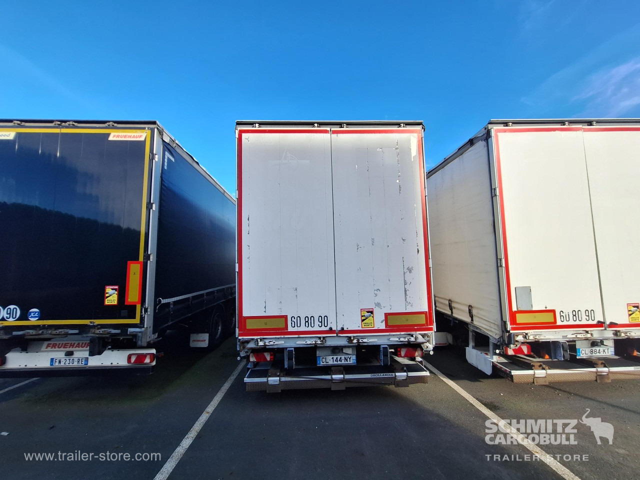 FRUEHAUF Curtainsider Standard Taillift - Semirremolque lona: foto 2 FRUEHAUF Curtainsider Standard Taillift - Semirremolque lona: foto 2
