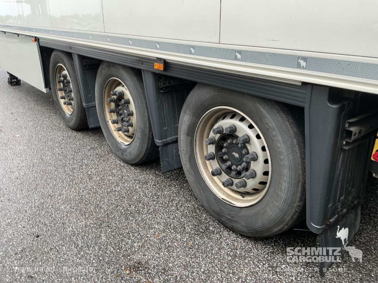 SCHMITZ Reefer Meat hanging system - Semirremolque isotérmico: foto 5 SCHMITZ Reefer Meat hanging system - Semirremolque isotérmico: foto 5