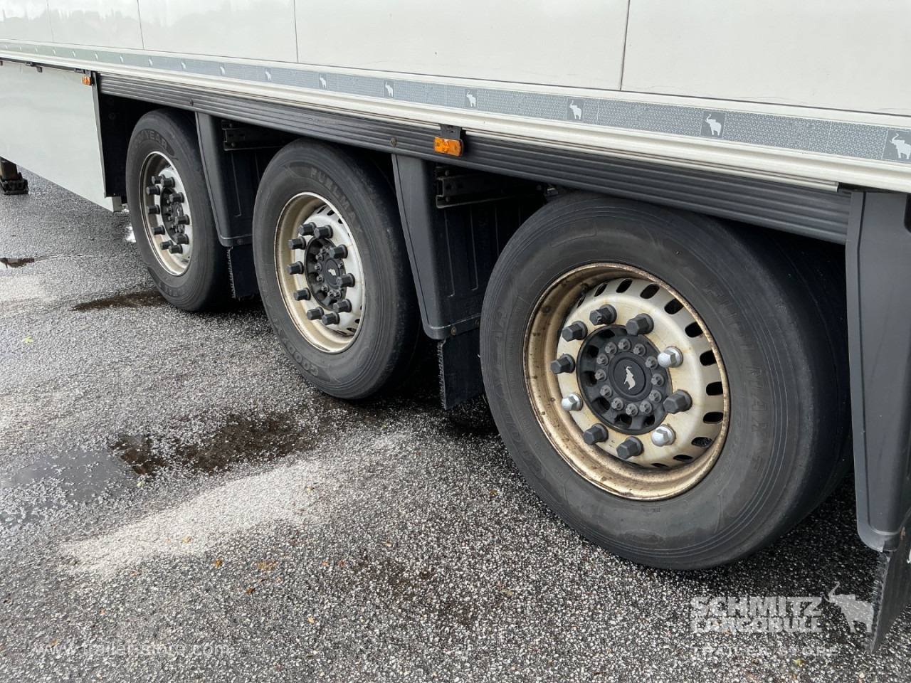 SCHMITZ Reefer Meat hanging system - Semirremolque isotérmico: foto 5 SCHMITZ Reefer Meat hanging system - Semirremolque isotérmico: foto 5