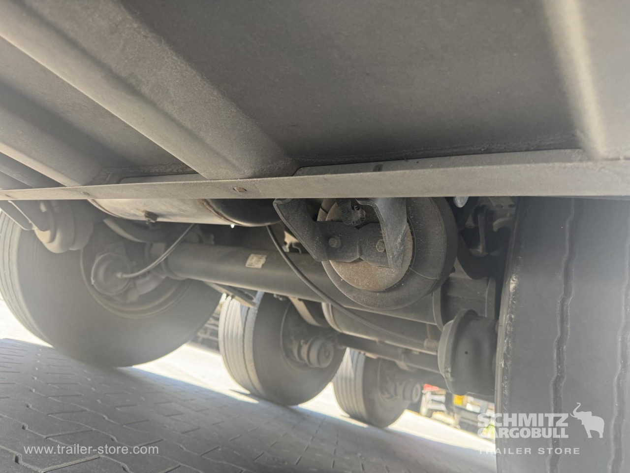 SCHMITZ Reefer Standard Double deck - Semirremolque isotérmico: foto 4 SCHMITZ Reefer Standard Double deck - Semirremolque isotérmico: foto 4