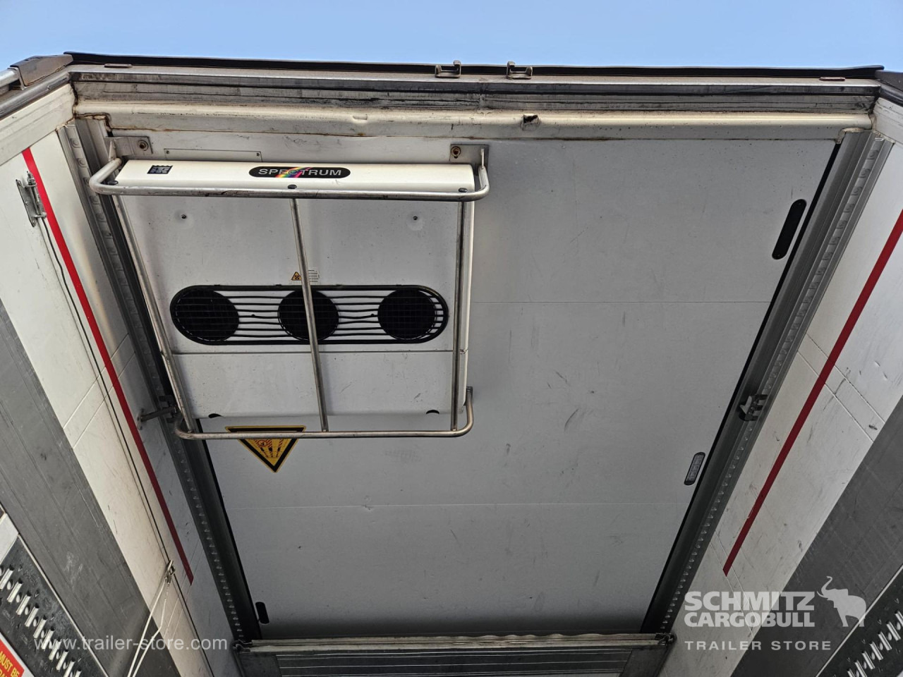 SCHMITZ Reefer Multitemp - Semirremolque isotérmico: foto 5 SCHMITZ Reefer Multitemp - Semirremolque isotérmico: foto 5