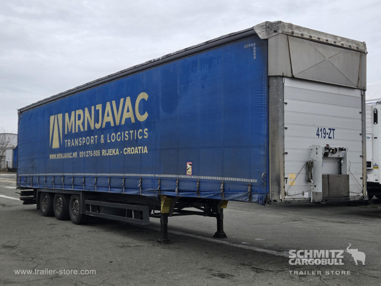 SCHMITZ Curtainsider Varios - Semirremolque lona: foto 1 SCHMITZ Curtainsider Varios - Semirremolque lona: foto 1
