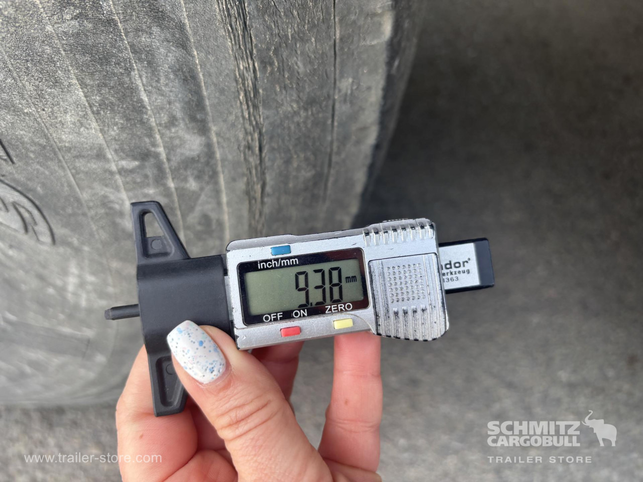 ANDERE Tipper Alu-square sided body 40m³ - Semirremolque volquete: foto 2 ANDERE Tipper Alu-square sided body 40m³ - Semirremolque volquete: foto 2