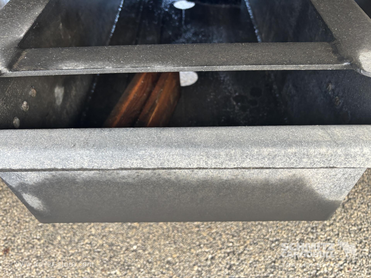 SCHMITZ Curtainsider Mega - Semirremolque lona: foto 2 SCHMITZ Curtainsider Mega - Semirremolque lona: foto 2