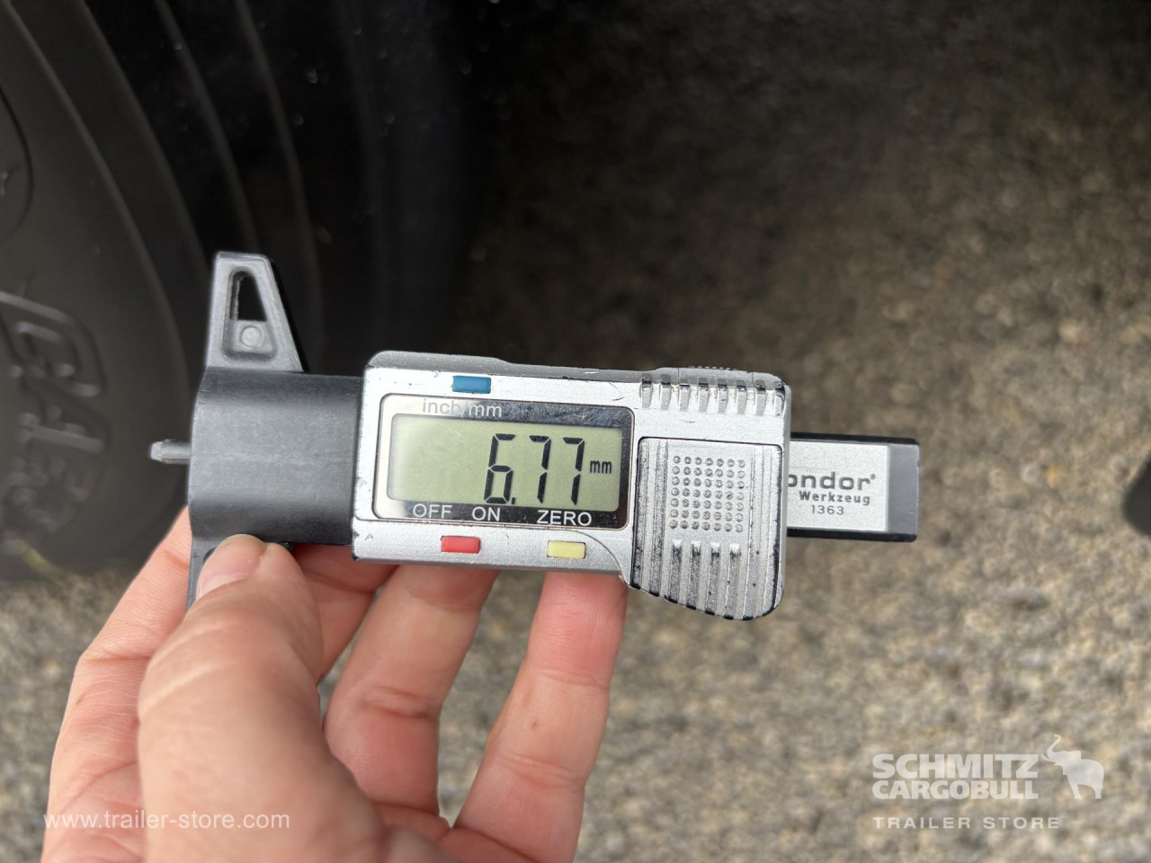 SCHMITZ Curtainsider Mega - Semirremolque lona: foto 4 SCHMITZ Curtainsider Mega - Semirremolque lona: foto 4