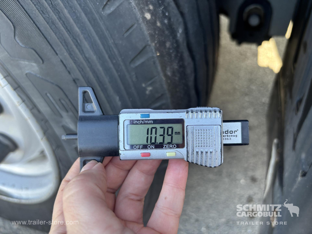 SCHMITZ Curtainsider Standard - Semirremolque lona: foto 4 SCHMITZ Curtainsider Standard - Semirremolque lona: foto 4