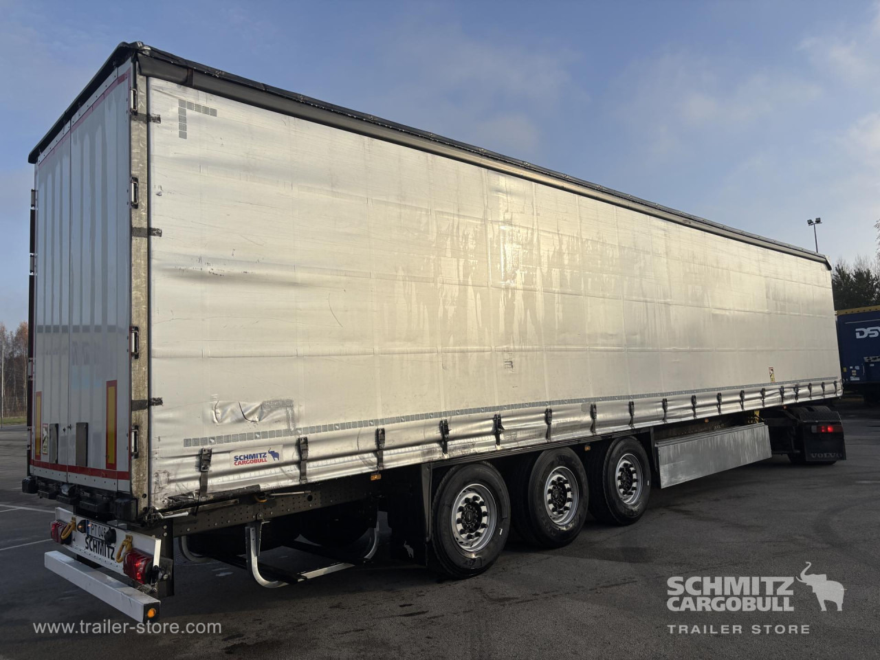 SCHMITZ Curtainsider Standard - Semirremolque lona: foto 1 SCHMITZ Curtainsider Standard - Semirremolque lona: foto 1