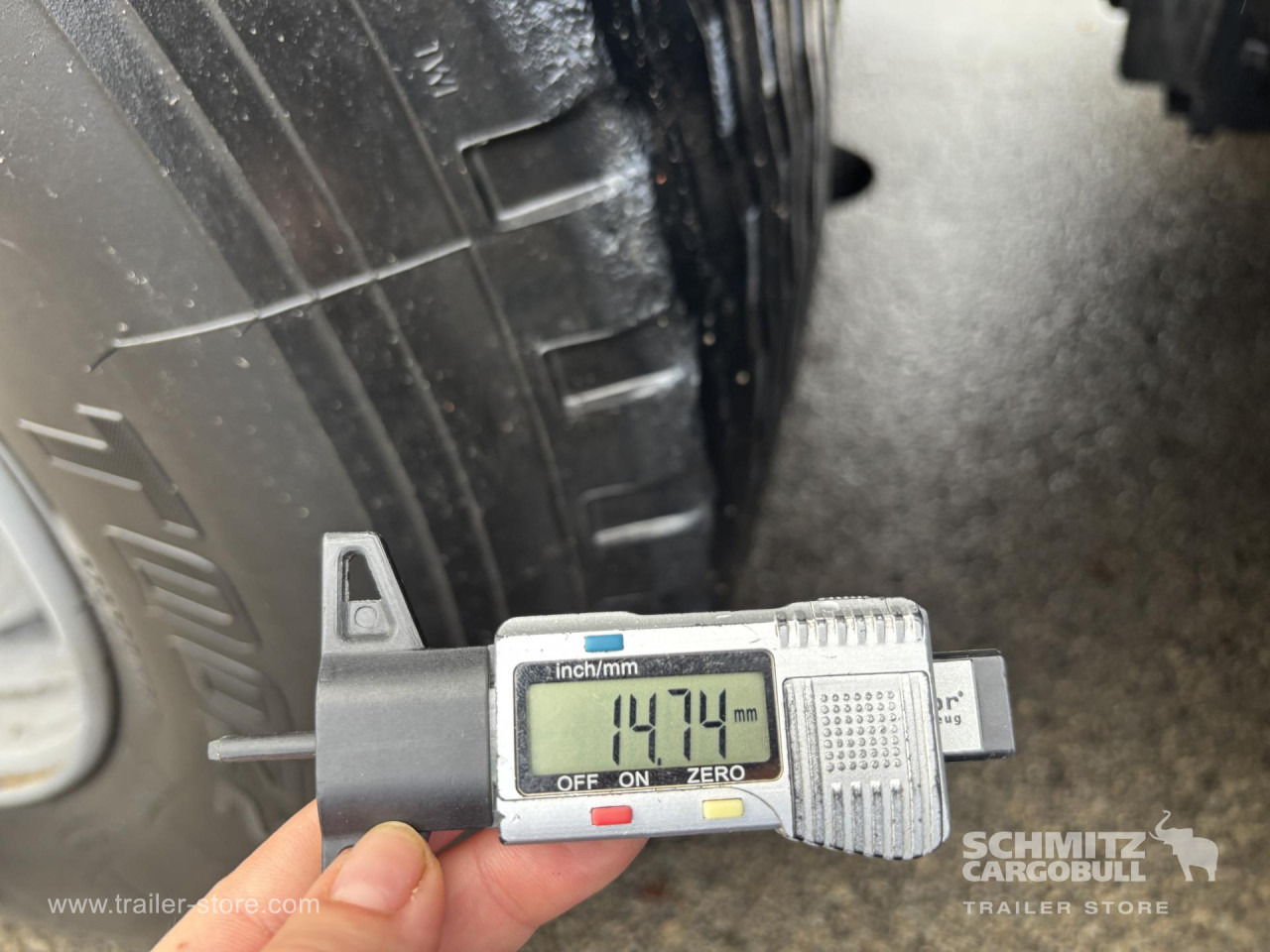 SCHMITZ Curtainsider Standard - Semirremolque lona: foto 2 SCHMITZ Curtainsider Standard - Semirremolque lona: foto 2