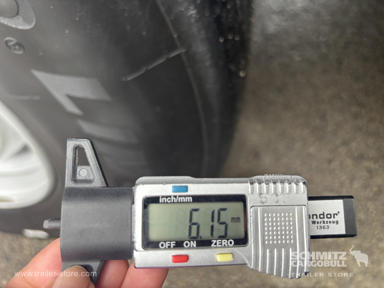 SCHMITZ Curtainsider Standard - Semirremolque lona: foto 2 SCHMITZ Curtainsider Standard - Semirremolque lona: foto 2