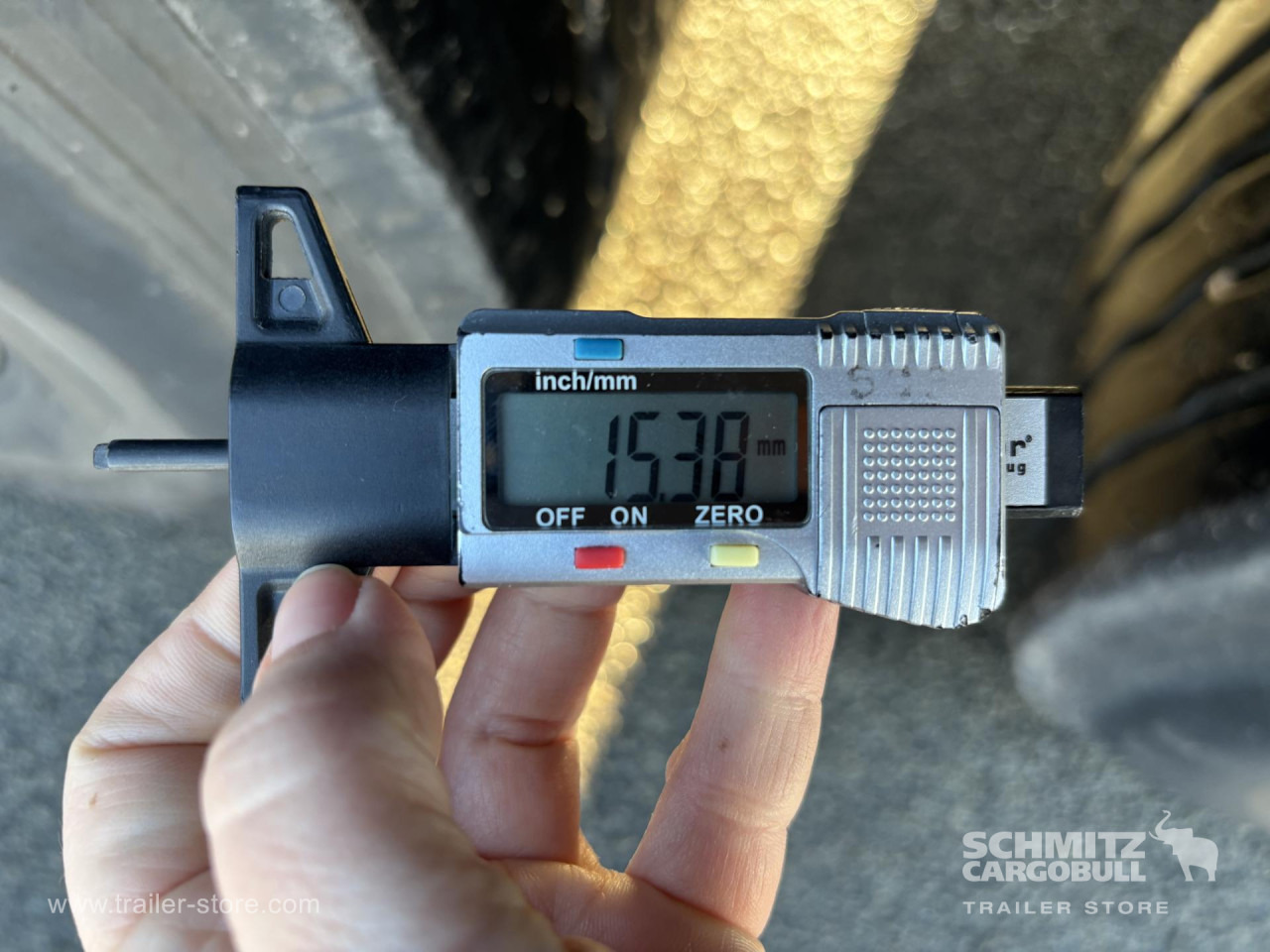 SCHMITZ Curtainsider Standard - Semirremolque lona: foto 2 SCHMITZ Curtainsider Standard - Semirremolque lona: foto 2