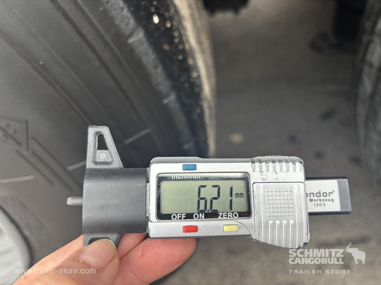 SCHMITZ Curtainsider Standard - Semirremolque lona: foto 3 SCHMITZ Curtainsider Standard - Semirremolque lona: foto 3