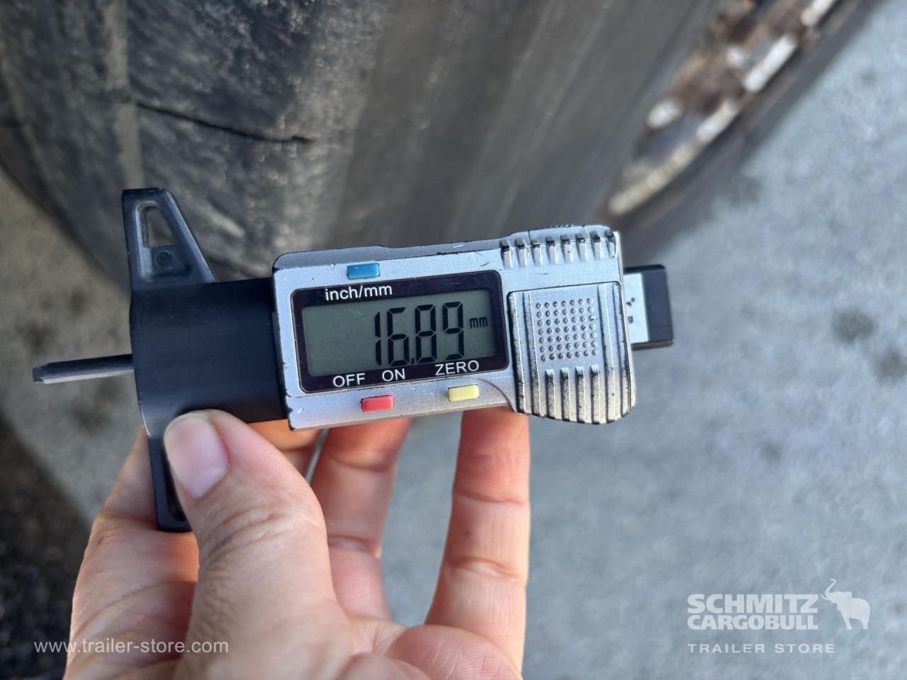 SCHMITZ Curtainsider Standard - Semirremolque lona: foto 3 SCHMITZ Curtainsider Standard - Semirremolque lona: foto 3