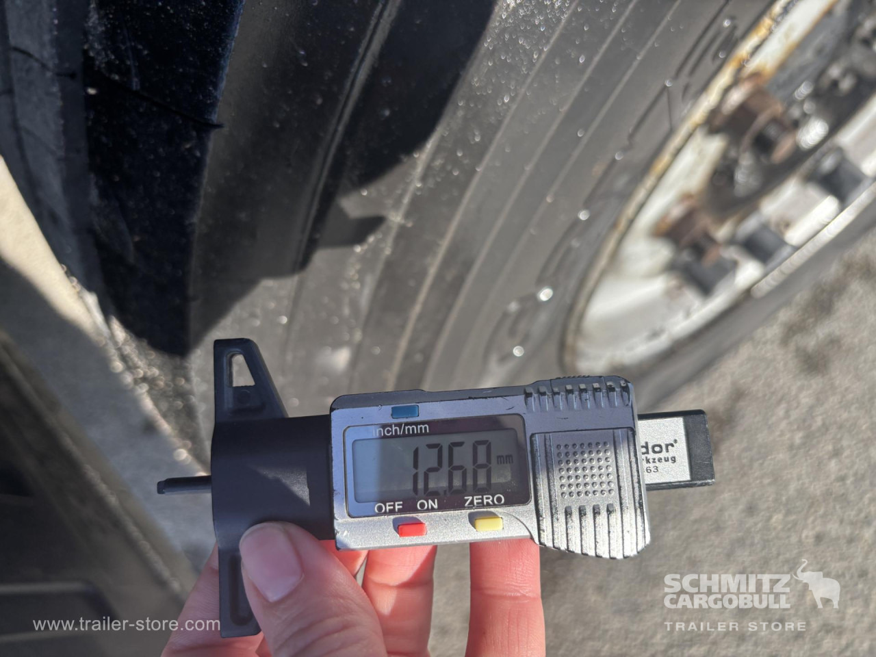 SCHMITZ Curtainsider Standard - Semirremolque lona: foto 3 SCHMITZ Curtainsider Standard - Semirremolque lona: foto 3