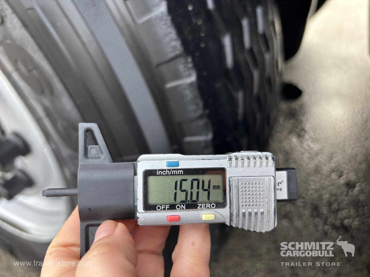 SCHMITZ Curtainsider Standard - Semirremolque lona: foto 2 SCHMITZ Curtainsider Standard - Semirremolque lona: foto 2