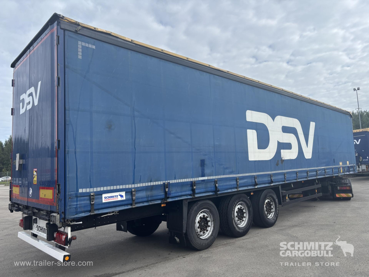 SCHMITZ Curtainsider Standard - Semirremolque lona: foto 1 SCHMITZ Curtainsider Standard - Semirremolque lona: foto 1