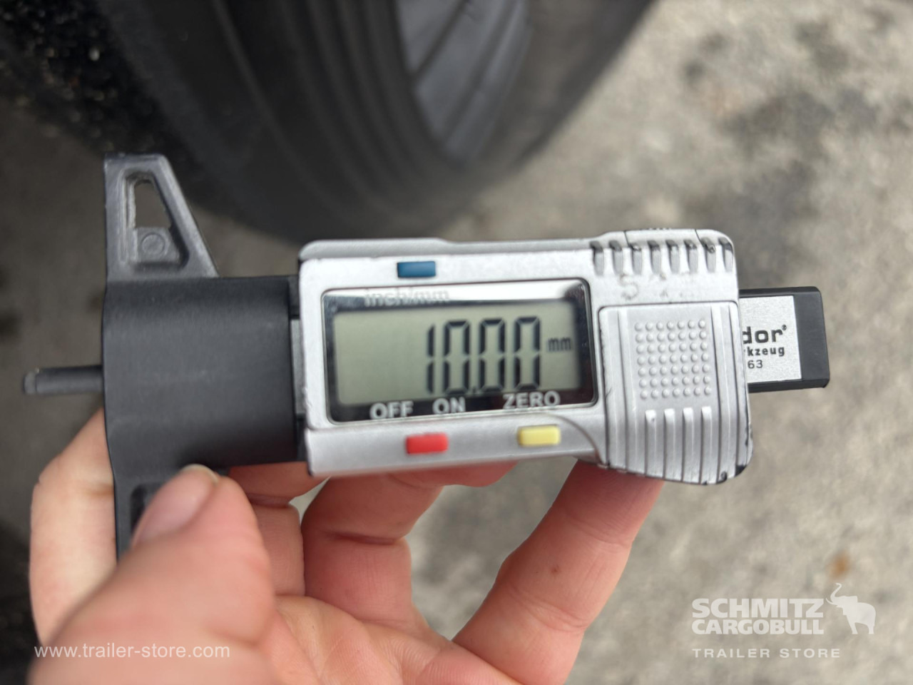 SCHMITZ Curtainsider Standard - Semirremolque lona: foto 4 SCHMITZ Curtainsider Standard - Semirremolque lona: foto 4