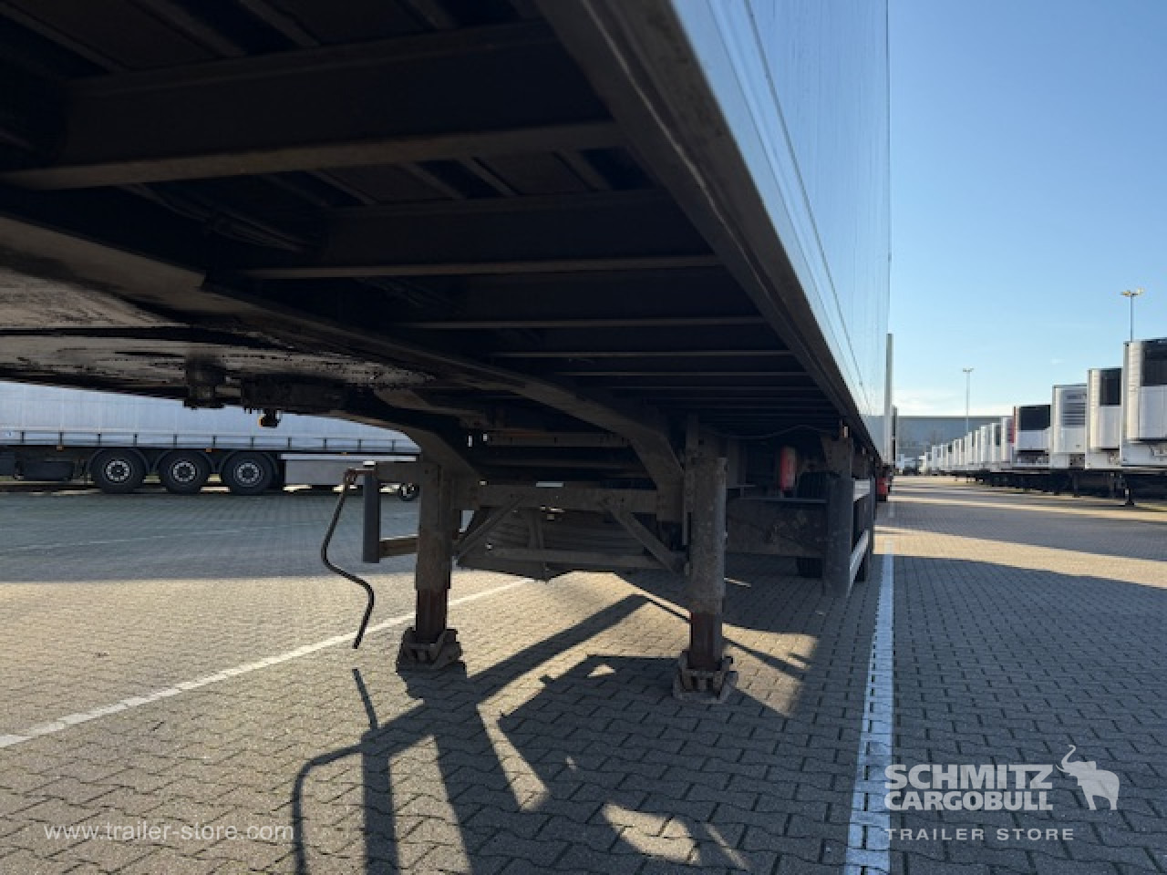 GROENEWEGEN Oplegger Kasten Standard Taillift - Semirremolque caja cerrada: foto 4 GROENEWEGEN Oplegger Kasten Standard Taillift - Semirremolque caja cerrada: foto 4