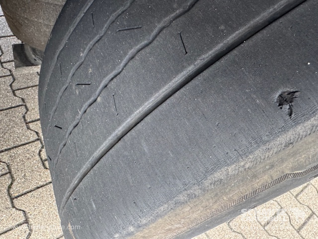 SCHMITZ Oplegger Vries Standard - Semirremolque isotérmico: foto 5 SCHMITZ Oplegger Vries Standard - Semirremolque isotérmico: foto 5