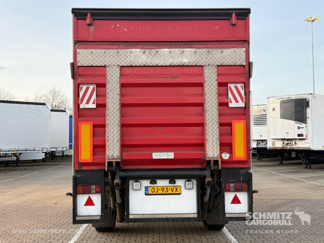 SCHMITZ Oplegger Vries Standard Taillift - Semirremolque isotérmico: foto 3 SCHMITZ Oplegger Vries Standard Taillift - Semirremolque isotérmico: foto 3