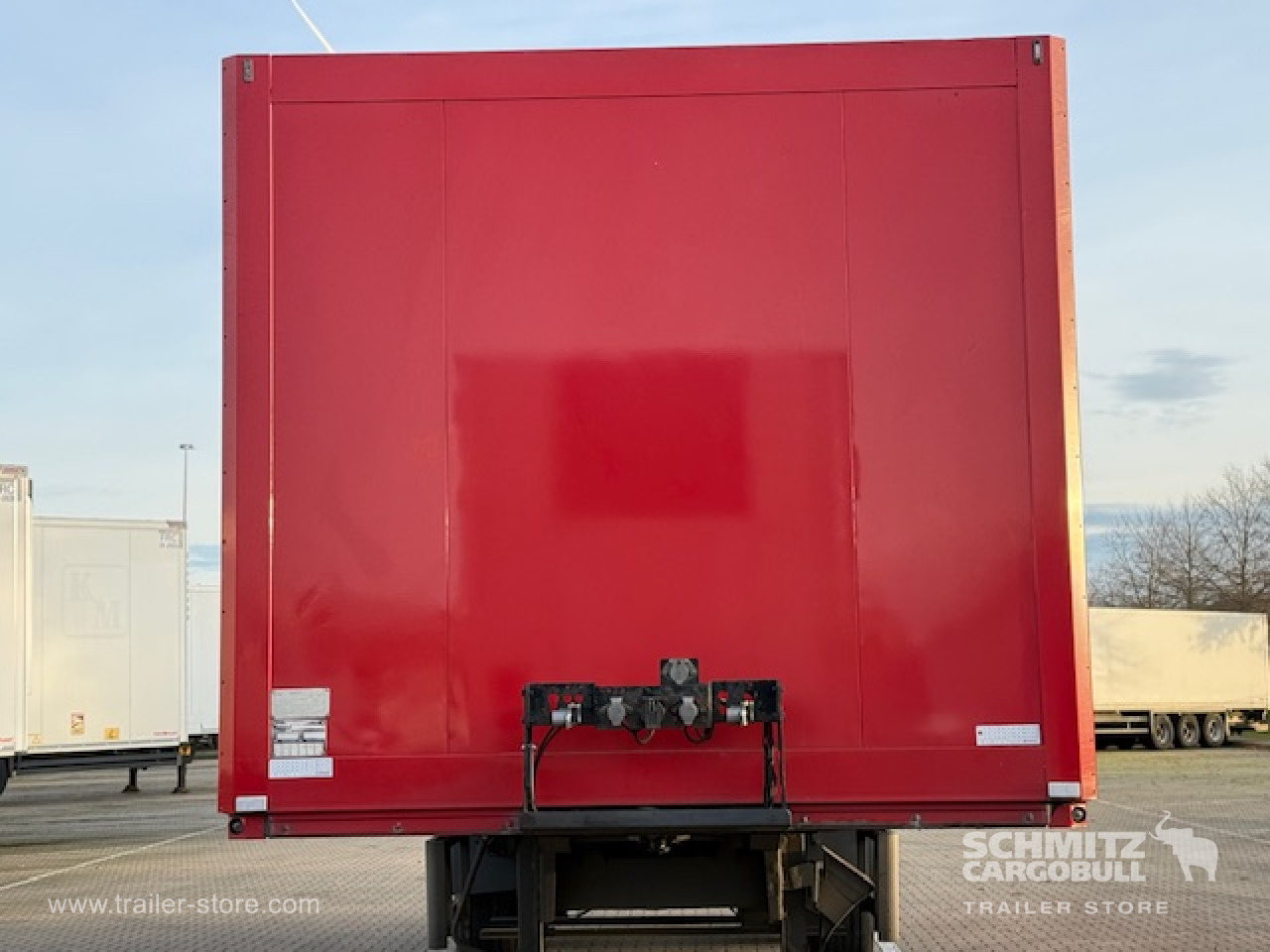 SCHMITZ Oplegger Vries Standard Taillift - Semirremolque isotérmico: foto 2 SCHMITZ Oplegger Vries Standard Taillift - Semirremolque isotérmico: foto 2