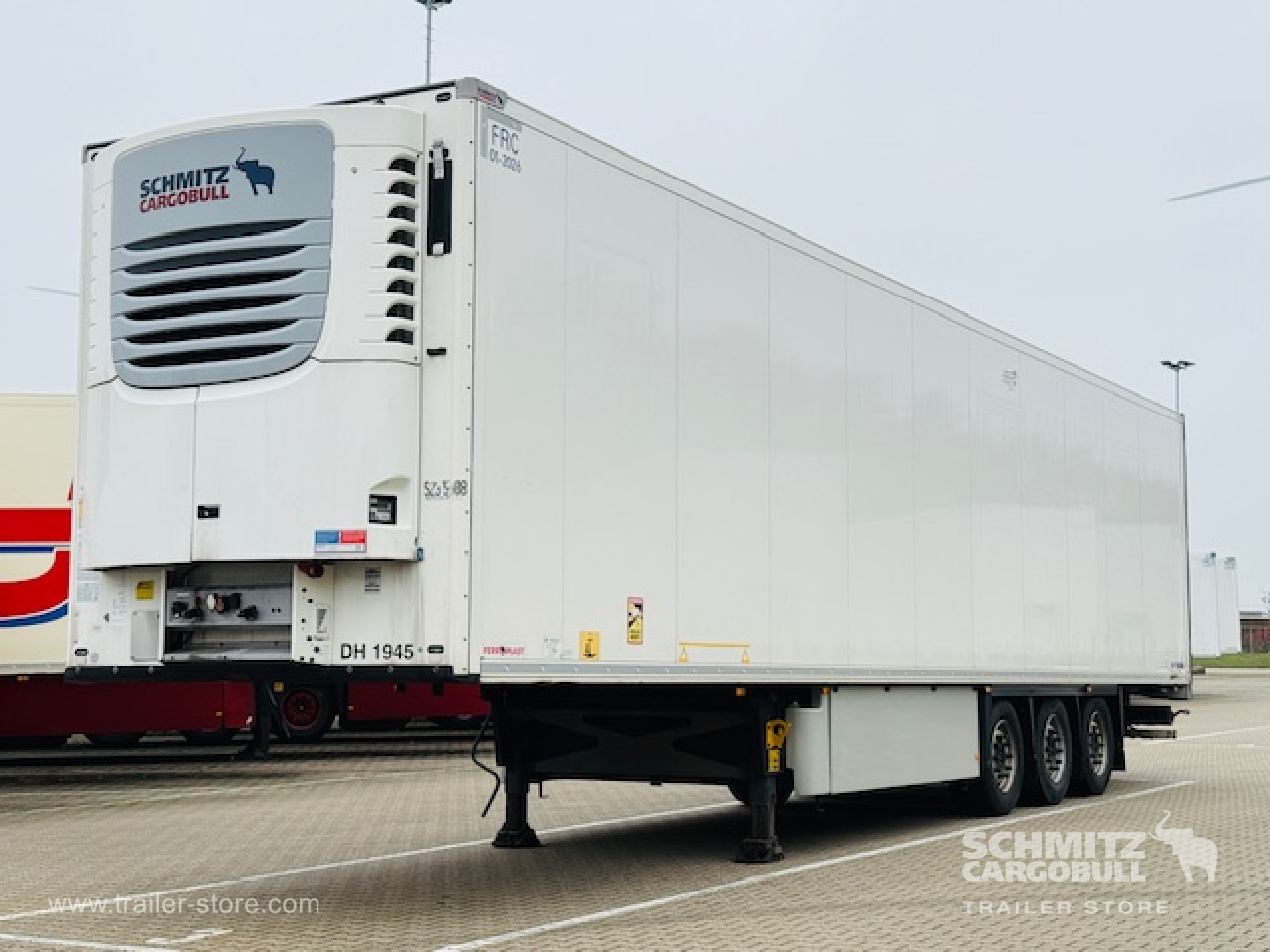 SCHMITZ Oplegger Vries Vleeshangwerk - Semirremolque isotérmico: foto 1 SCHMITZ Oplegger Vries Vleeshangwerk - Semirremolque isotérmico: foto 1