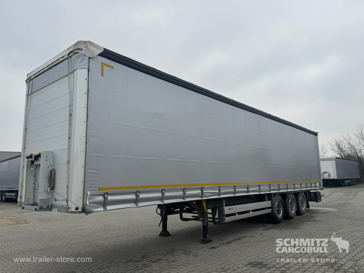 SCHMITZ Curtainsider Standard - Semirremolque lona: foto 4 SCHMITZ Curtainsider Standard - Semirremolque lona: foto 4