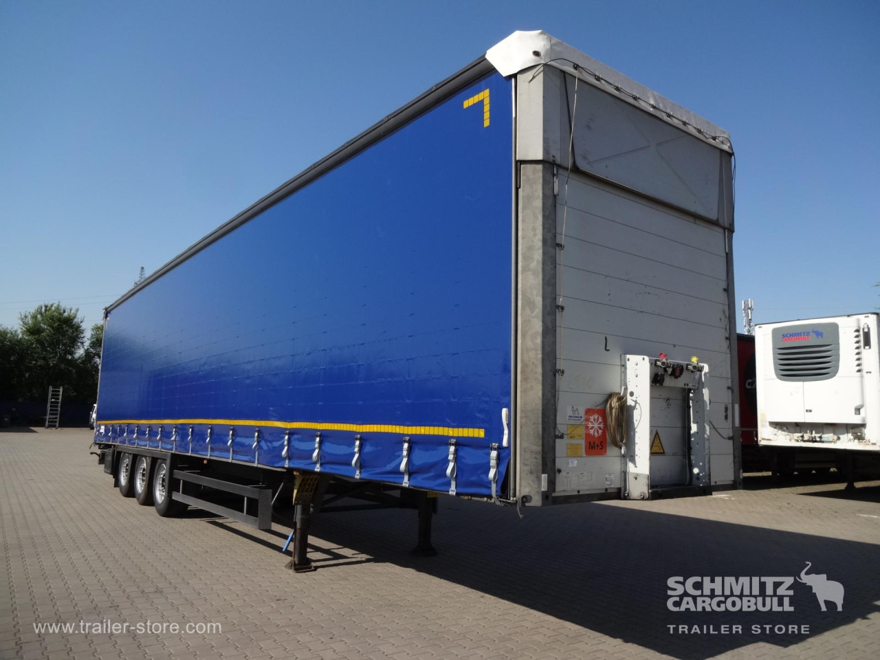 SCHMITZ Curtainsider Varios - Semirremolque lona: foto 1 SCHMITZ Curtainsider Varios - Semirremolque lona: foto 1