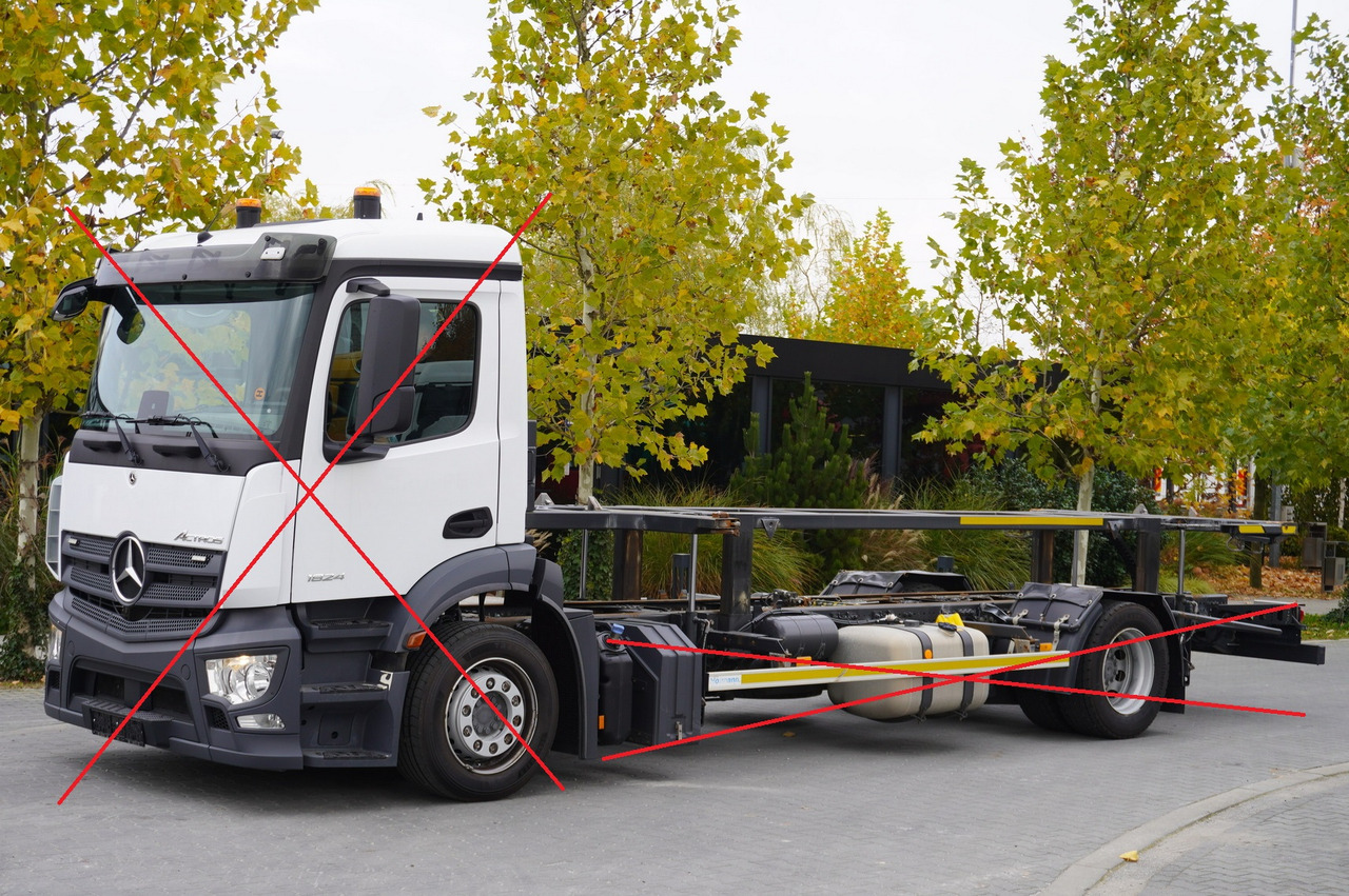 Bastidor/ Chasis BDF construction lifted hydraulically by 50 cm: foto 1