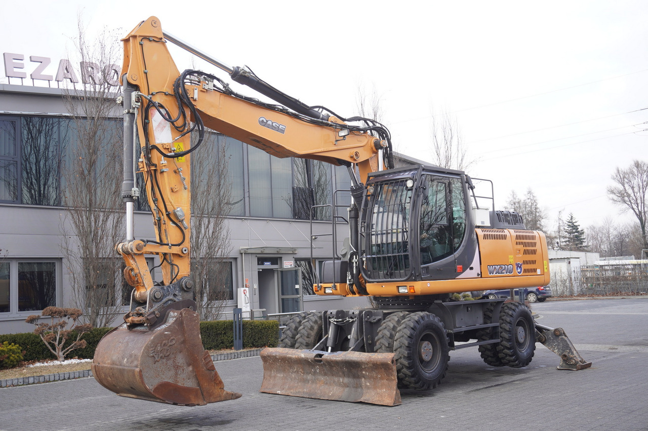 CASE WX218 / 23t wheeled excavator / 3 times folding arm - Excavadora de ruedas: foto 2 CASE WX218 / 23t wheeled excavator / 3 times folding arm - Excavadora de ruedas: foto 2
