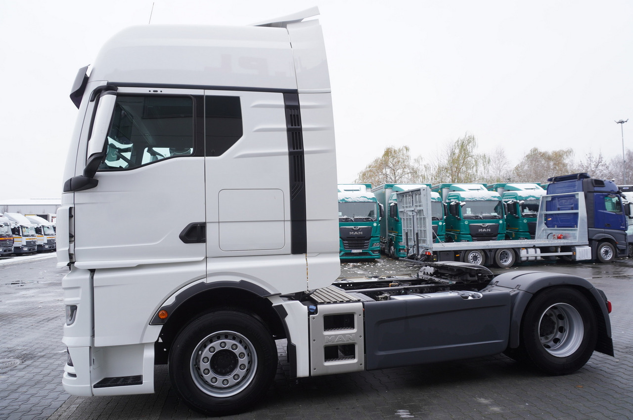 MAN MAN TGX 18.510 E6 4×2 tractor unit / Retarder / Sleeper cab / 2023 / 4 units - Cabeza tractora: foto 3 MAN MAN TGX 18.510 E6 4×2 tractor unit / Retarder / Sleeper cab / 2023 / 4 units - Cabeza tractora: foto 3