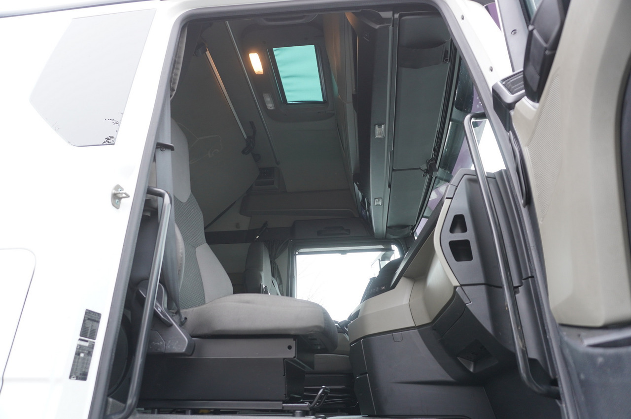 Cabeza tractora MAN TGX 18.510 E6 4×2 tractor unit / Retarder / Sleeper cab / 2023 / 4 units: foto 24