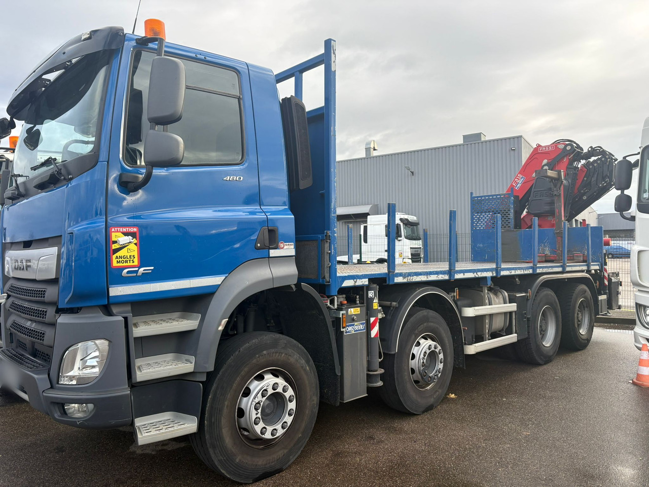 DAF CF 480 8x4 E6 / Fassi F315A.2.26 crane / flatbedCF 480 8x4 E6 / Fassi F315A.2.26 crane / flatbed - Camión grúa: foto 3 DAF CF 480 8x4 E6 / Fassi F315A.2.26 crane / flatbedCF 480 8x4 E6 / Fassi F315A.2.26 crane / flatbed - Camión grúa: foto 3