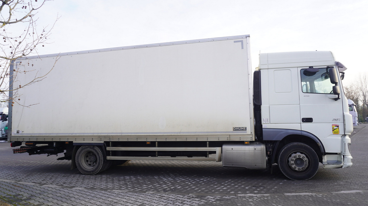 DAF XF 410 EURO 6 /410 HP / 20 EPAL / Dhollandia lift 1500 kg - Camión caja cerrada: foto 5 DAF XF 410 EURO 6 /410 HP / 20 EPAL / Dhollandia lift 1500 kg - Camión caja cerrada: foto 5