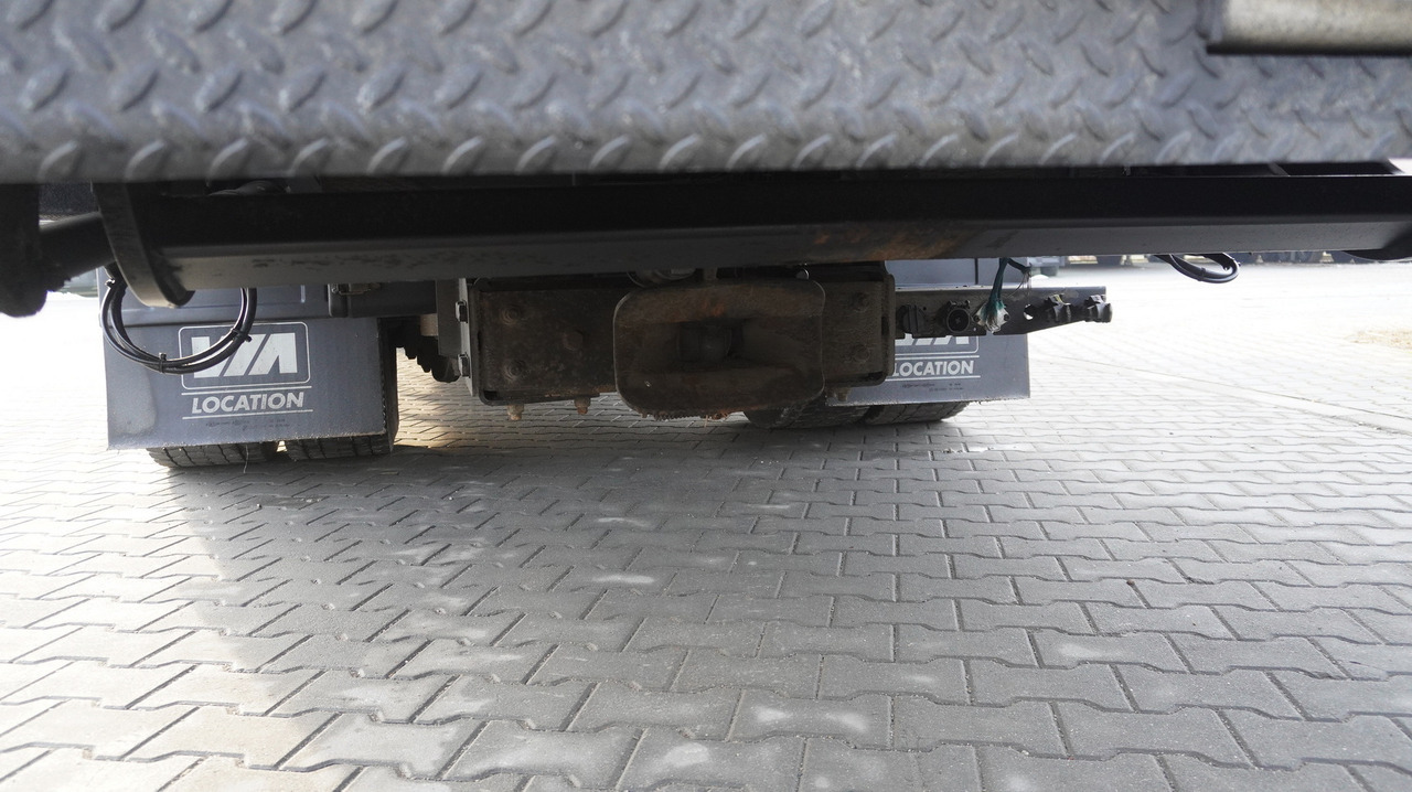 Camión caja cerrada DAF XF 410 EURO 6 /410 HP / 20 EPAL / Dhollandia lift 1500 kg: foto 8