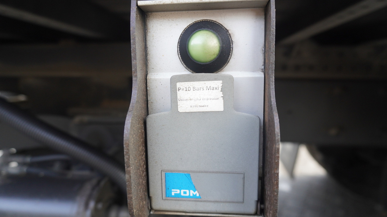 Camión caja cerrada DAF XF 410 EURO 6 /410 HP / 20 EPAL / Dhollandia lift 1500 kg: foto 12