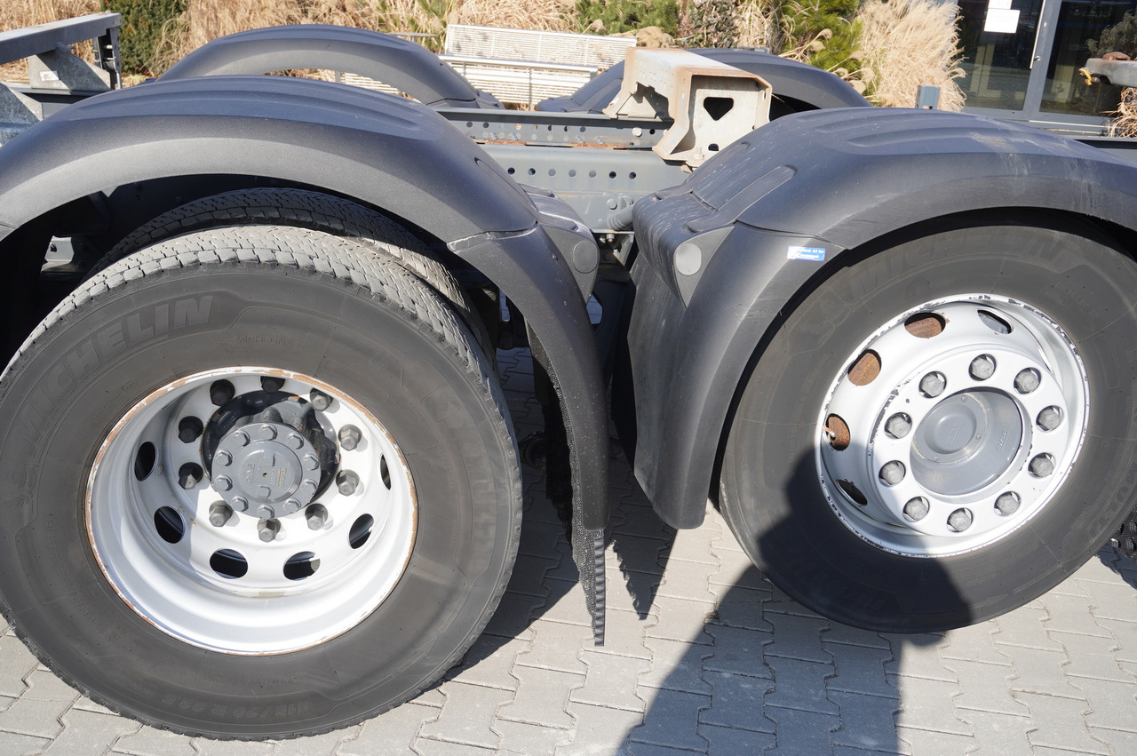 Camión chasis DAF XF 480 SSC / 6x2 / BDF / standard / 380 tho.km: foto 14