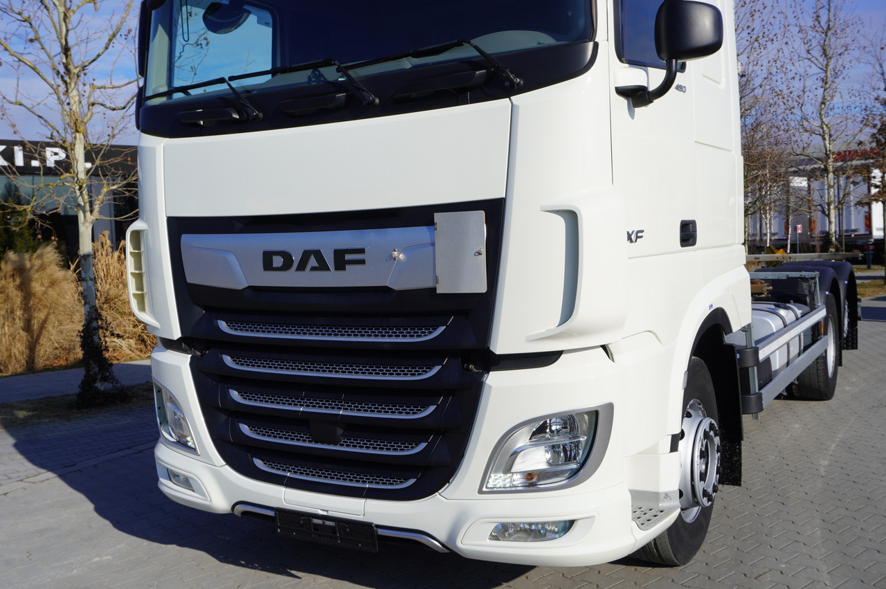 Camión chasis DAF XF 480 SSC / 6x2 / BDF / standard / 380 tho.km: foto 8