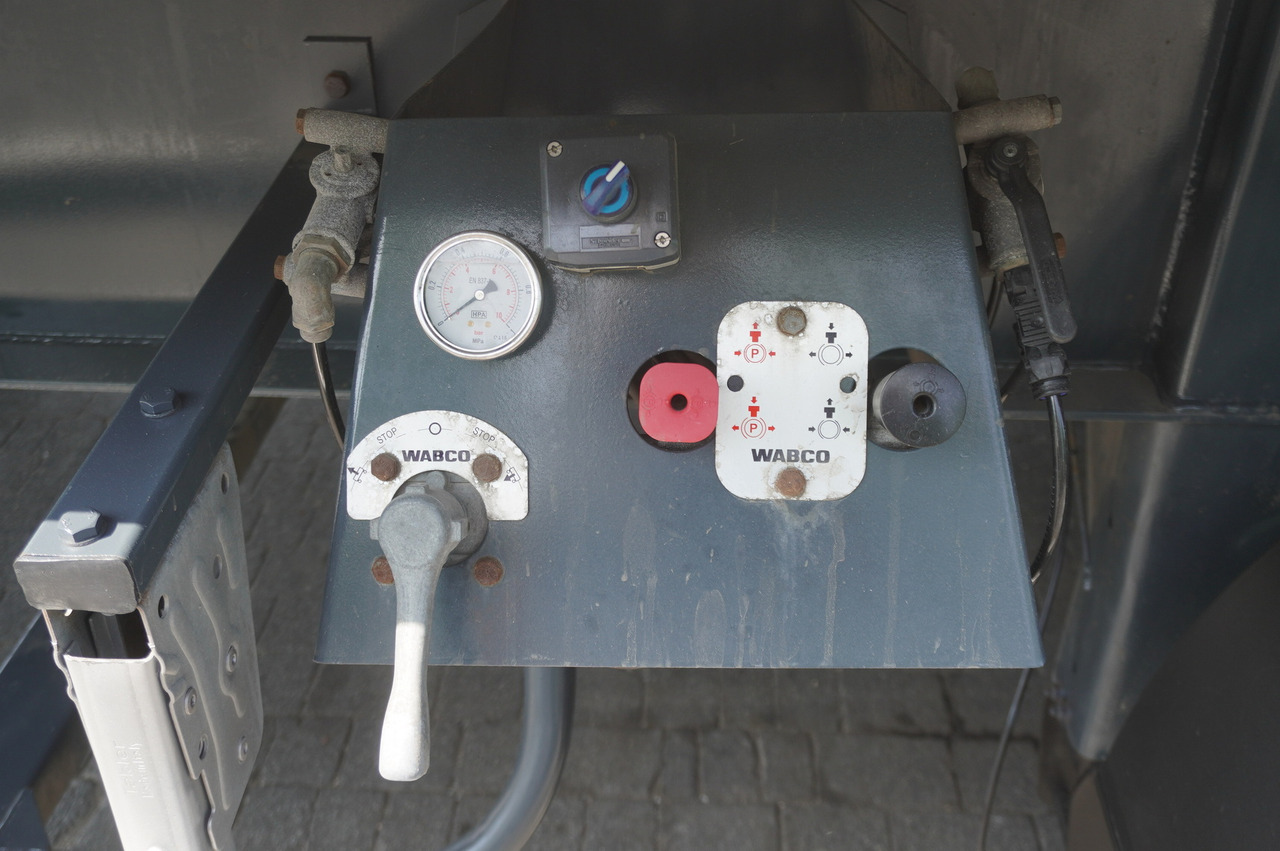 Semirremolque volquete GRAS GS tipper / 52 m3 semi-trailer! / 2023 / 3 units: foto 15 Semirremolque volquete GRAS GS tipper / 52 m3 semi-trailer! / 2023 / 3 units: foto 15