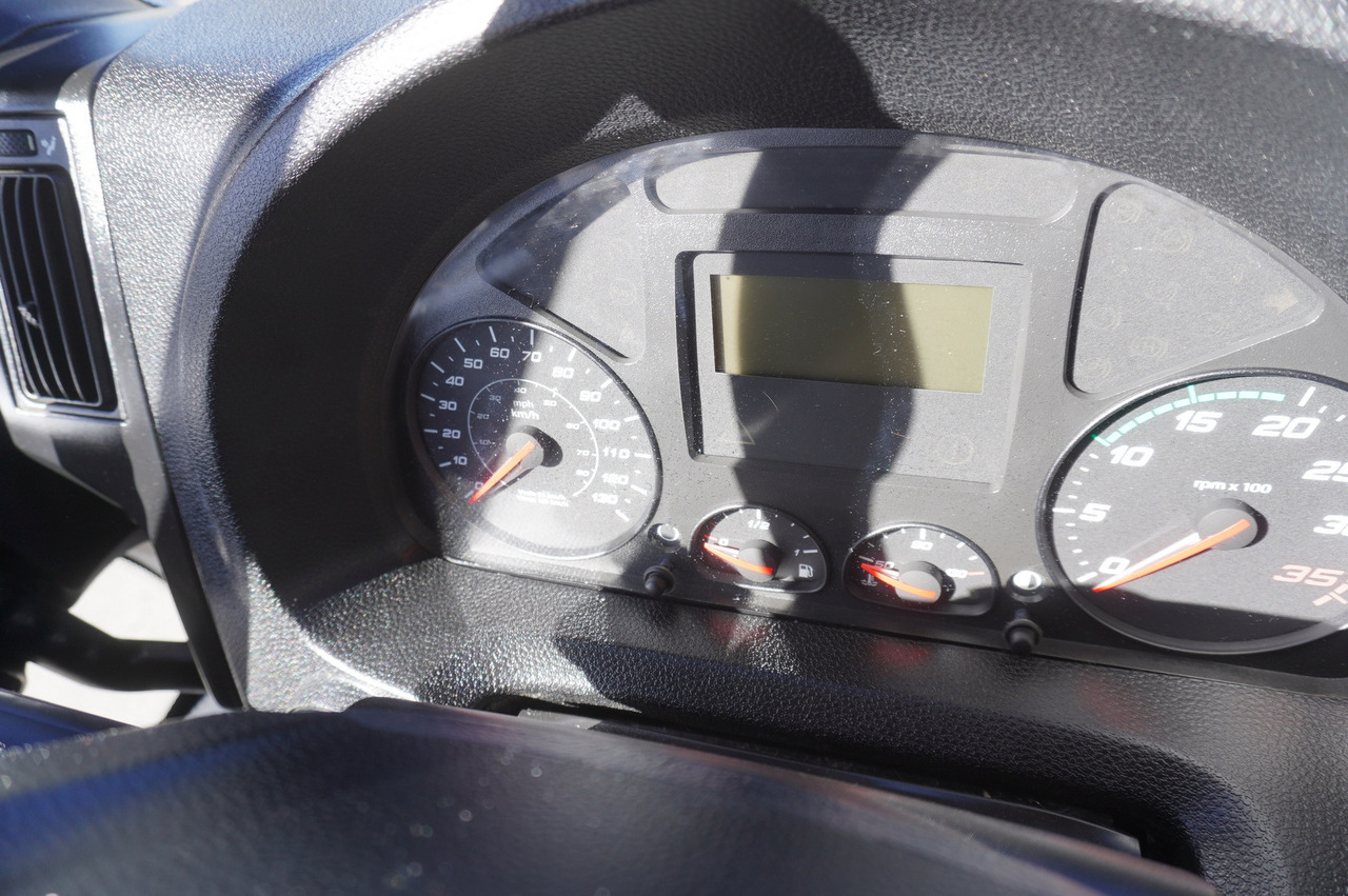 Camión caja cerrada IVECO Eurocargo 120-190 / 160 thousand km !!! / Box 18 EPAL / Dhollandia lift 1500 kg: foto 17