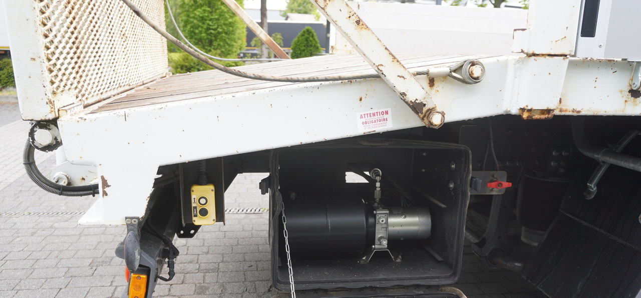 Arrendamiento de IVECO Eurocargo 150 E25 / 90 tho. km !!! / Tow truck IVECO Eurocargo 150 E25 / 90 tho. km !!! / Tow truck: foto 17