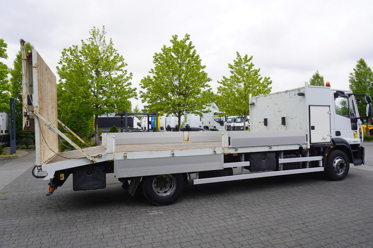 Arrendamiento de IVECO Eurocargo 150 E25 / 90 tho. km !!! / Tow truck IVECO Eurocargo 150 E25 / 90 tho. km !!! / Tow truck: foto 6