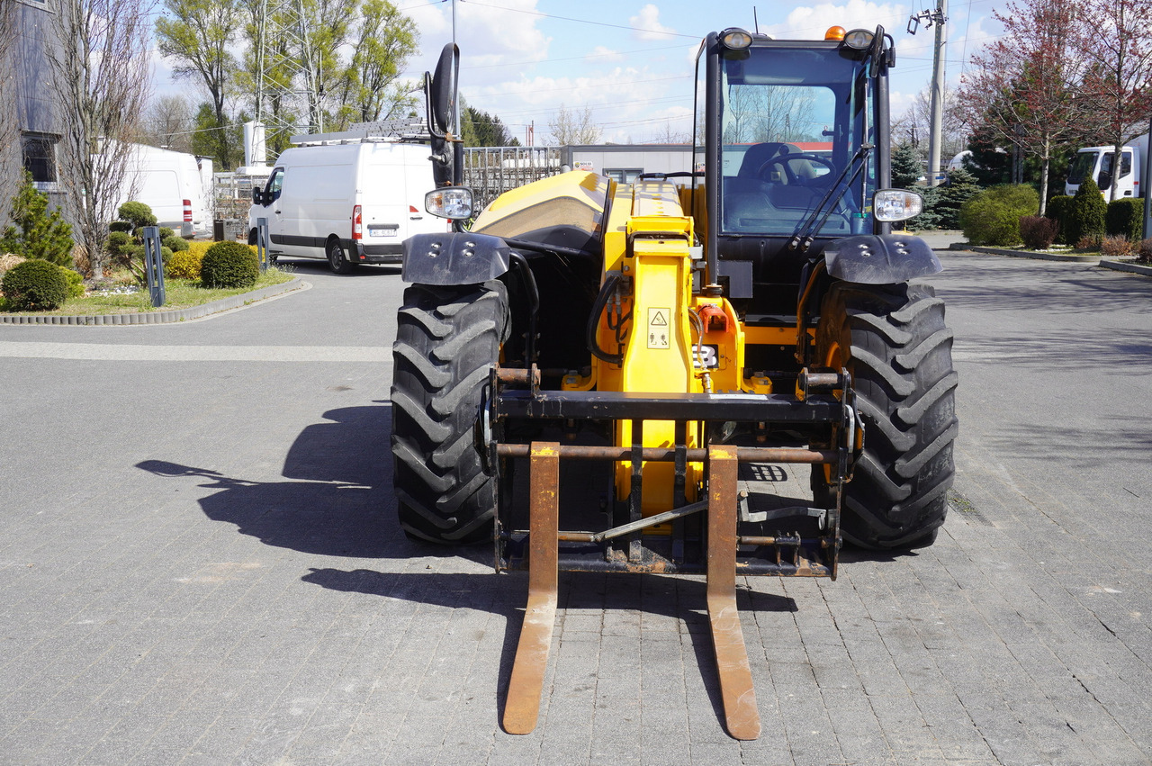 JCB 526-56 AGRI Plus / 5.6 m telescopic loader / joystick - Cargadora de ruedas telescópica: foto 2 JCB 526-56 AGRI Plus / 5.6 m telescopic loader / joystick - Cargadora de ruedas telescópica: foto 2