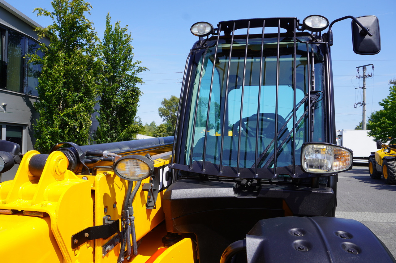 Cargadora de ruedas telescópica JCB 535-95 / 3.5 T / range 9.5 m / joystick: foto 23