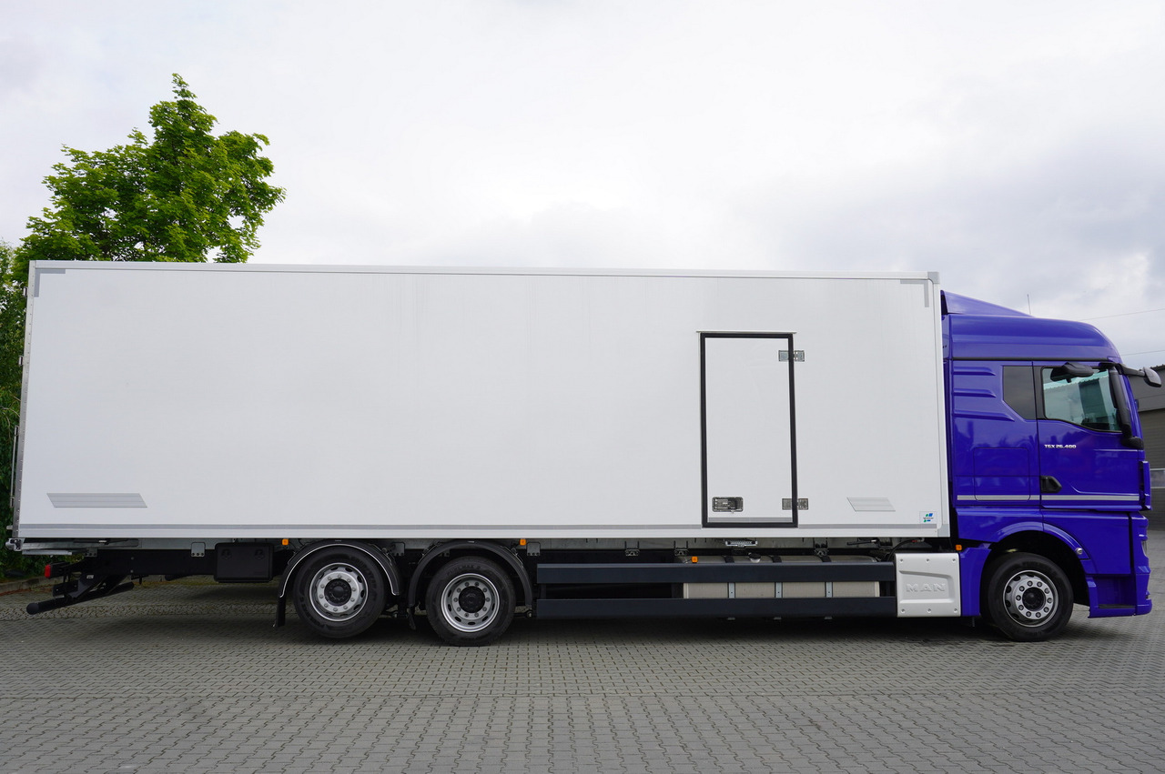 Arrendamiento de MAN New MAN TGX 26.400 / NEW IGLOOCAR refrigerator 20 pallets / 6×2 / 2024 / 2 units MAN New MAN TGX 26.400 / NEW IGLOOCAR refrigerator 20 pallets / 6×2 / 2024 / 2 units: foto 7