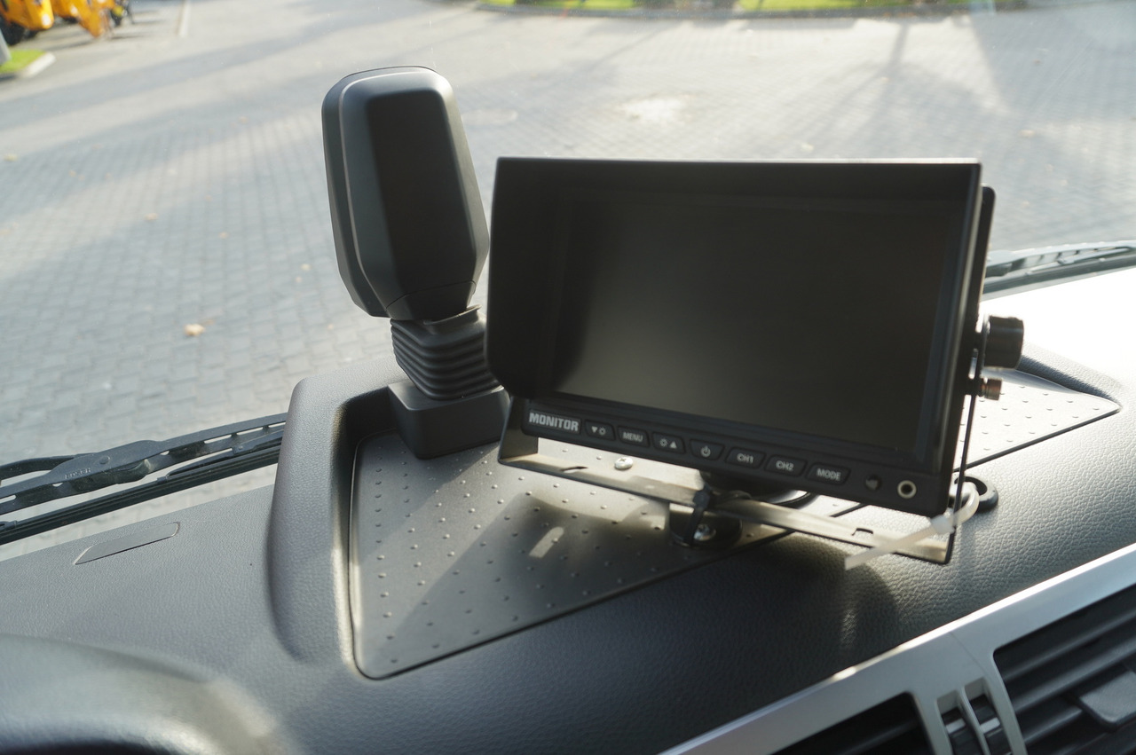 Arrendamiento de MAN TGL 12.220 / Curtainsider 19 EPAL / 140 tho. km MAN TGL 12.220 / Curtainsider 19 EPAL / 140 tho. km: foto 28